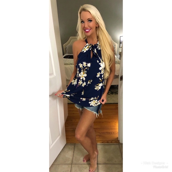 💜 LAST 1! Navy/Lavender Floral Back Tie Halter! - Picture 4 of 8